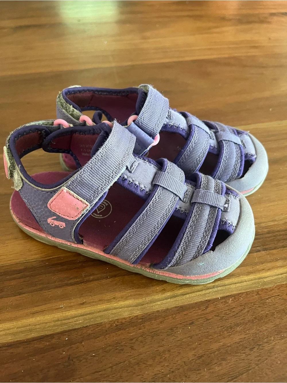 See Kai Run Purple & Pink Closed-Toe Sandals